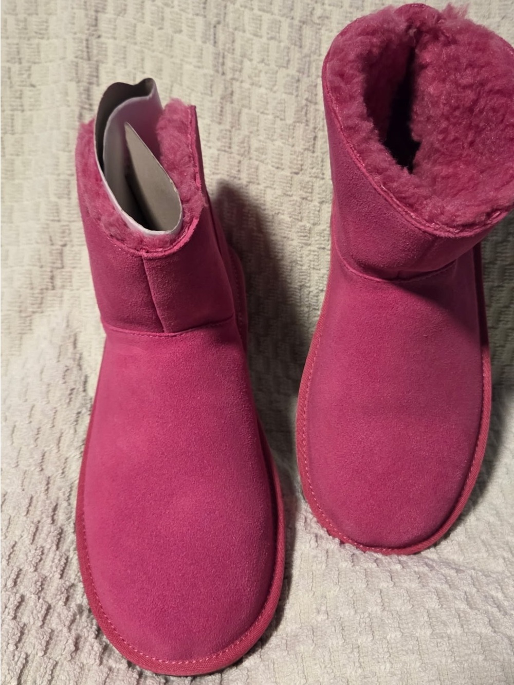 Koolaburra Magenta Girls' Faux-Shearling Ankle Boots with Glitter Stars - Picture 2 of 6